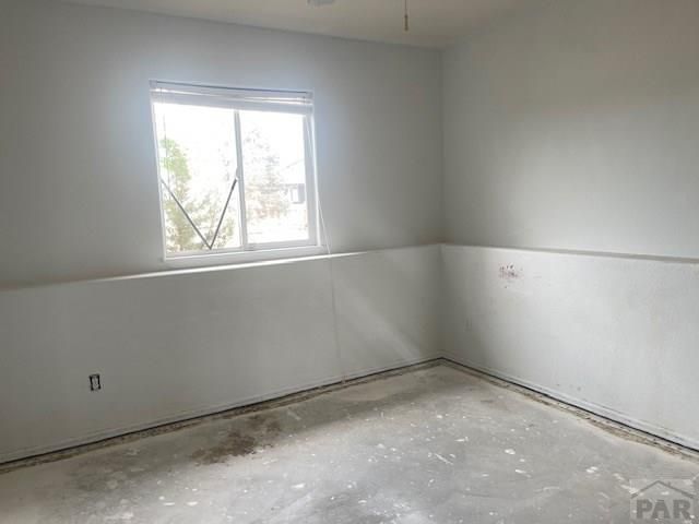 964 Moccasin Dr, Pueblo West, CO 81007