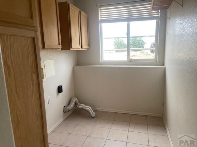 964 Moccasin Dr, Pueblo West, CO 81007