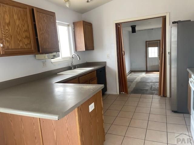 964 Moccasin Dr, Pueblo West, CO 81007