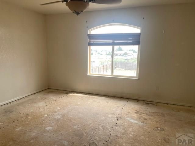 964 Moccasin Dr, Pueblo West, CO 81007
