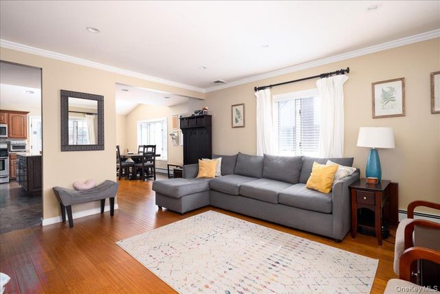 140 Euclid Avenue, Massapequa, NY 11758