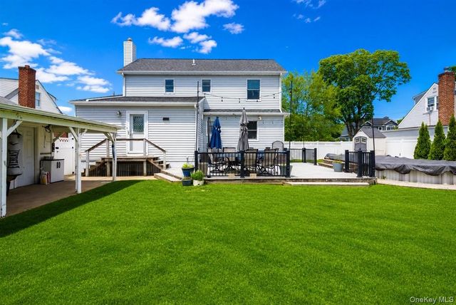140 Euclid Avenue, Massapequa, NY 11758