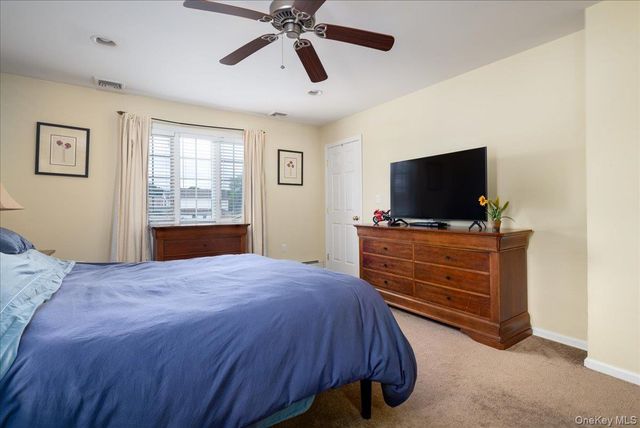 140 Euclid Avenue, Massapequa, NY 11758