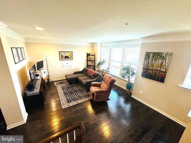 25576 TOLAR SQ, Chantilly, VA 20152