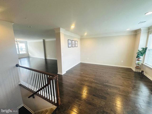 25576 TOLAR SQ, Chantilly, VA 20152