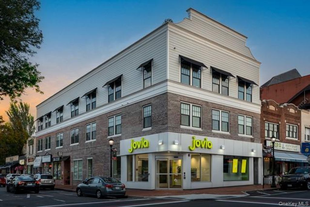 356 New York Avenue 2, Huntington, NY 11743