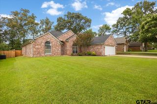 305 Bridgers Hill Rd, Longview, TX 75604