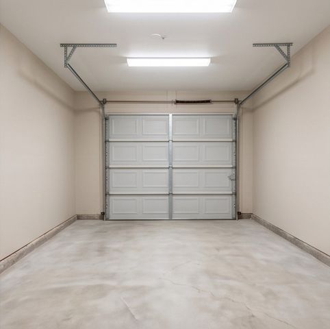 904 S Murray Street, Mckinney, TX 75069