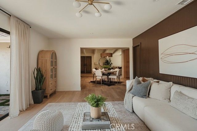 1283 Hillsdale, Claremont, CA 91711