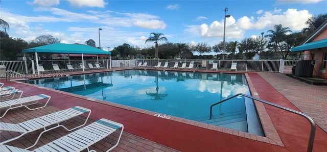 1539 SE 27th St 201, Homestead, FL 33035