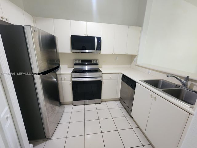 1539 SE 27th St 201, Homestead, FL 33035