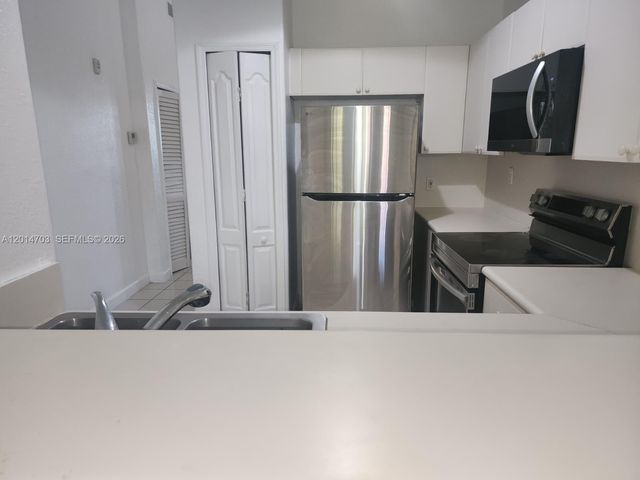 1539 SE 27th St 201, Homestead, FL 33035