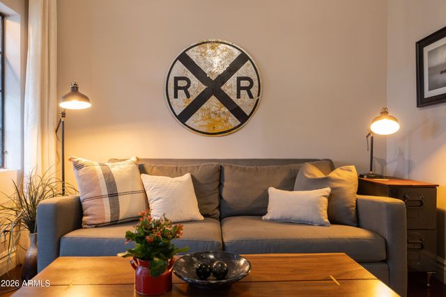 505 W CORONADO Road, Phoenix, AZ 85003