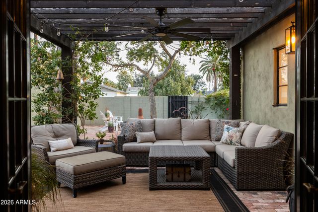 505 W CORONADO Road, Phoenix, AZ 85003