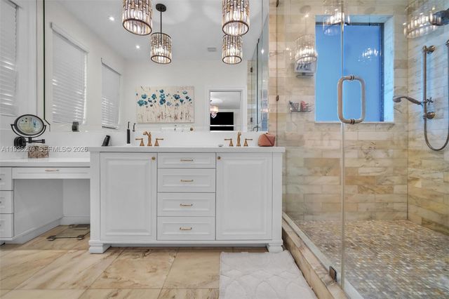 627 Alcazar Ave, Coral Gables, FL 33134