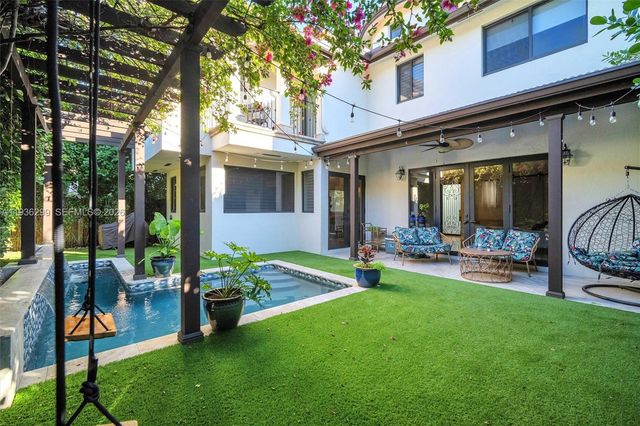 627 Alcazar Ave, Coral Gables, FL 33134