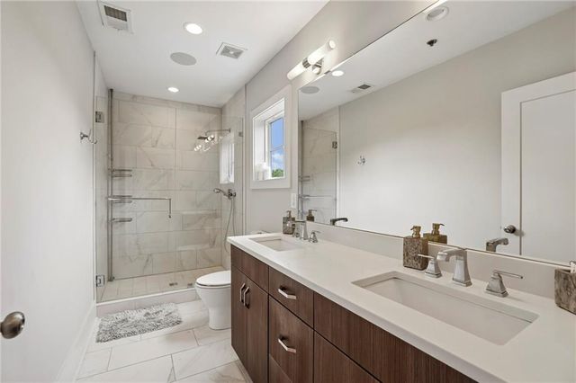 307 Canton Way, Roswell, GA 30075