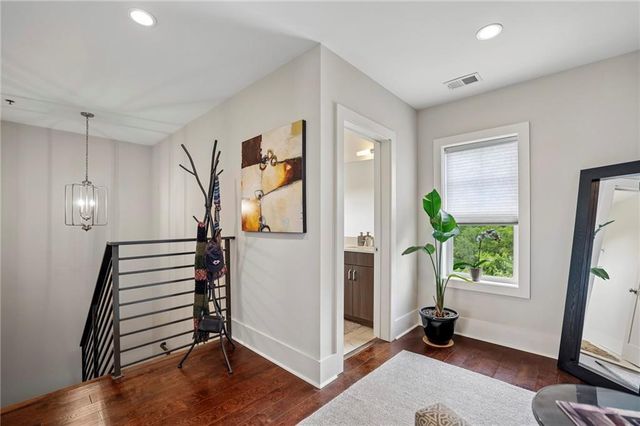307 Canton Way, Roswell, GA 30075