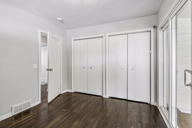 5900 Queen Avenue S, Minneapolis, MN 55410