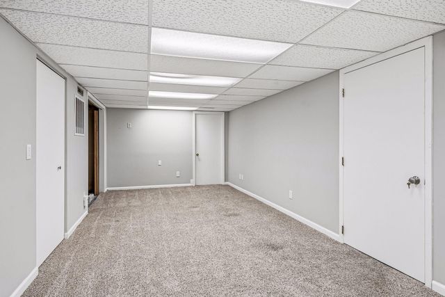 5900 Queen Avenue S, Minneapolis, MN 55410