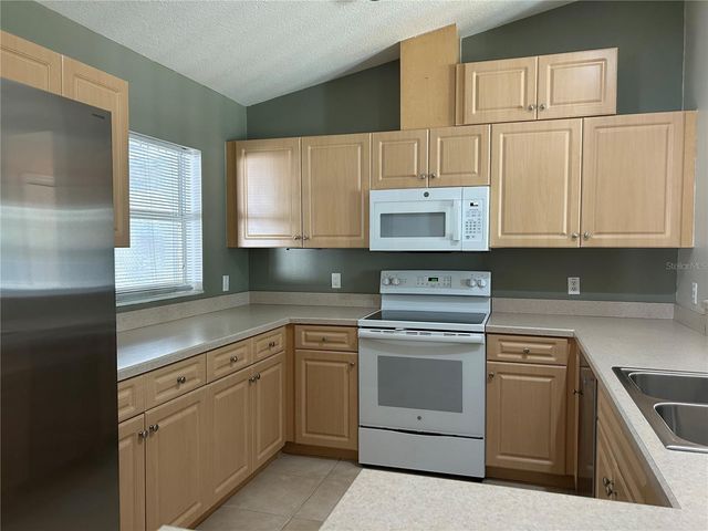 3764 E SANDERS STREET, Inverness, FL 34453