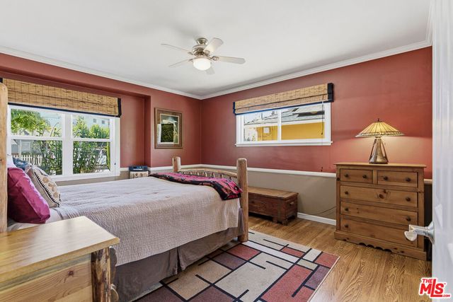12727 La Maida Street, Valley Village, CA 91607