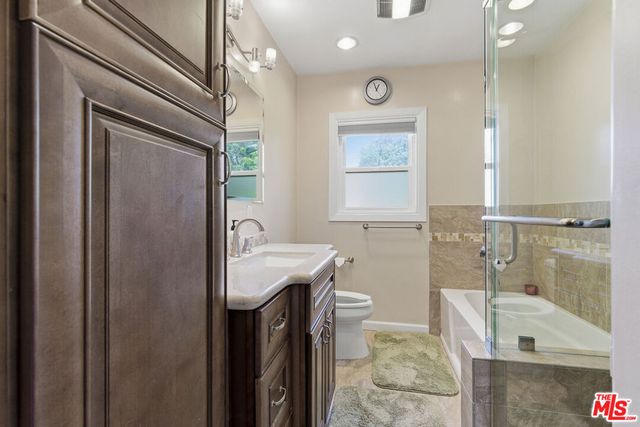 12727 La Maida Street, Valley Village, CA 91607