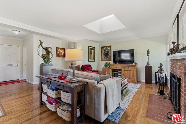 12727 La Maida Street, Valley Village, CA 91607