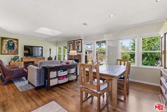 12727 La Maida Street, Valley Village, CA 91607