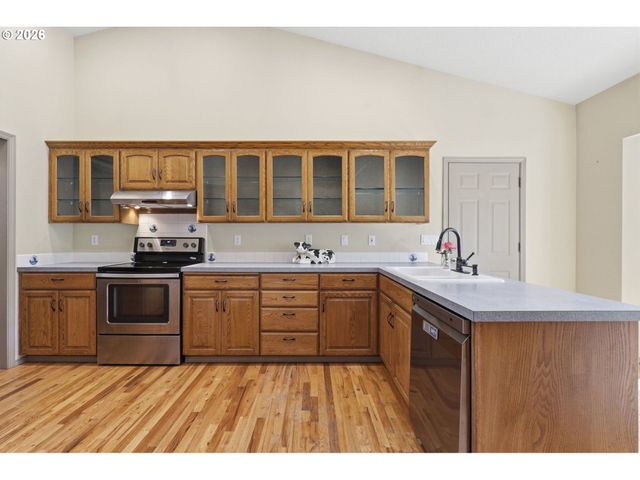 231 EAST St, Oregon City, OR 97045
