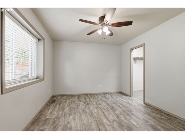 231 EAST St, Oregon City, OR 97045