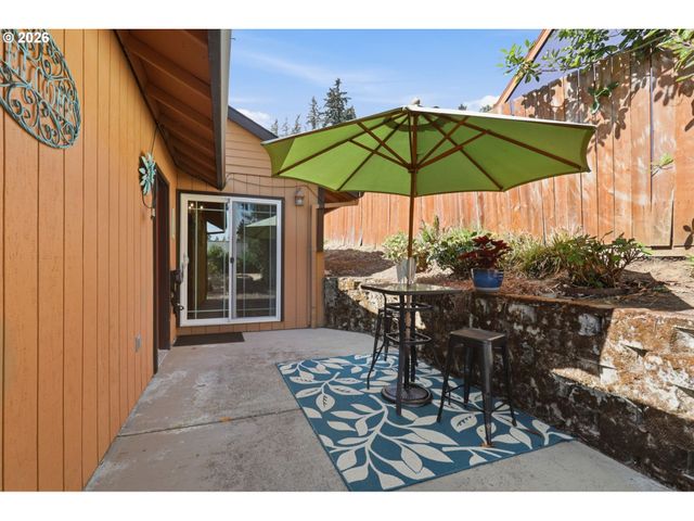 231 EAST St, Oregon City, OR 97045