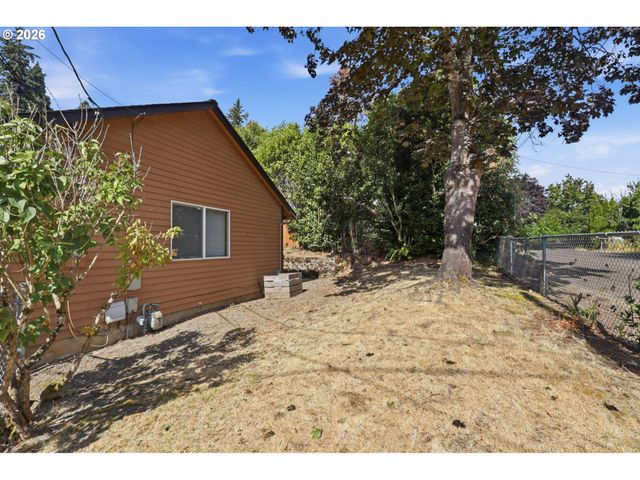 231 EAST St, Oregon City, OR 97045