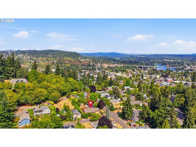 231 EAST St, Oregon City, OR 97045