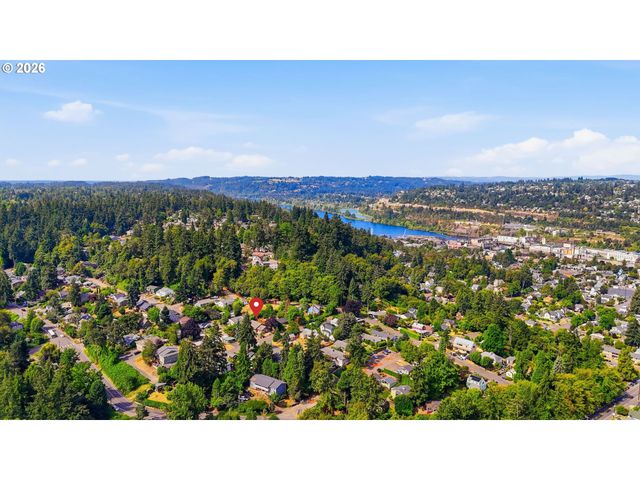 231 EAST St, Oregon City, OR 97045
