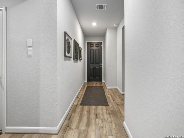 4521 Longhorn Crst, San Antonio, TX 78245