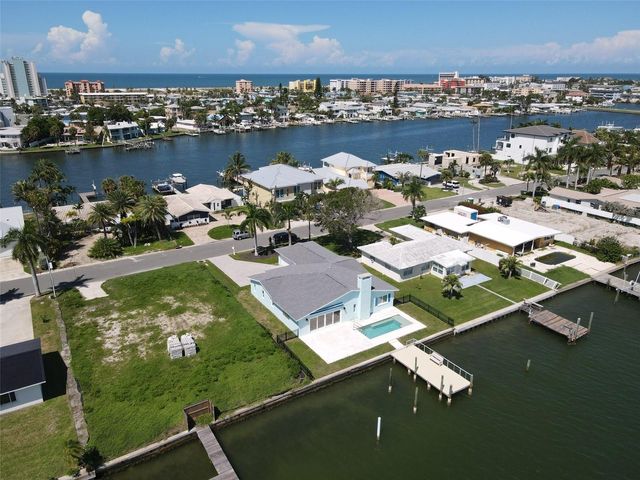 11125 4TH ST E, Treasure Island, FL 33706