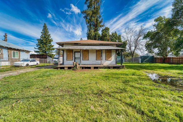 6219 Dunning Ave, Linda, CA 95901