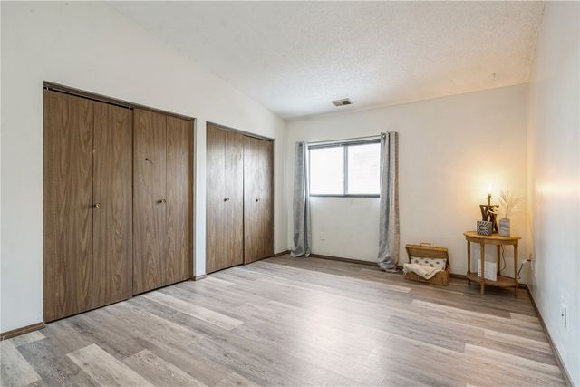 2955 Bowling Street SW 238, Cedar Rapids, IA 52404