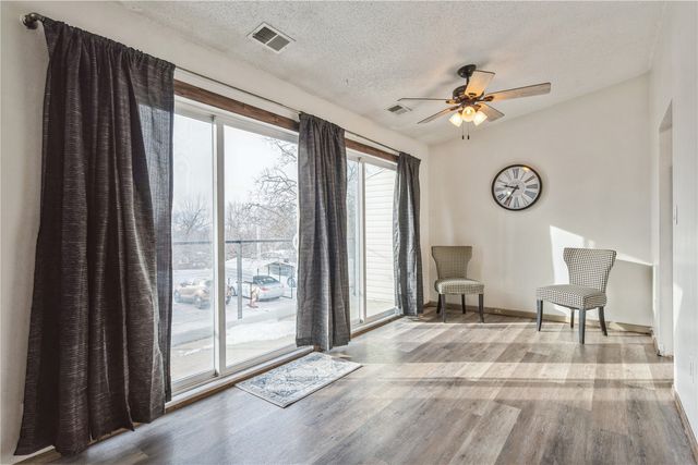 2955 Bowling Street SW 238, Cedar Rapids, IA 52404