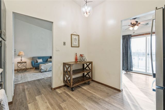 2955 Bowling Street SW 238, Cedar Rapids, IA 52404