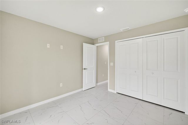 2904 44th ST W, Lehigh Acres, FL 33971
