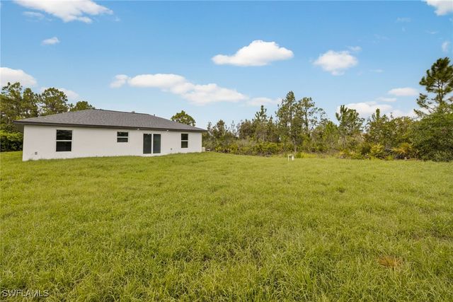 2904 44th ST W, Lehigh Acres, FL 33971