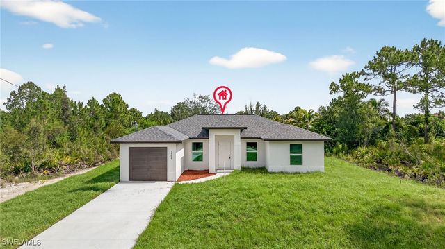 2904 44th ST W, Lehigh Acres, FL 33971