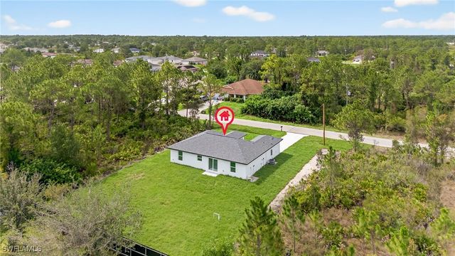 2904 44th ST W, Lehigh Acres, FL 33971