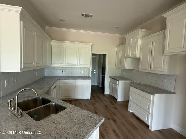 163 Madisonville Drive, Canton, MS 39046