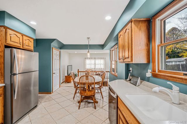 106 Fifty Acre Road S, Smithtown, NY 11787