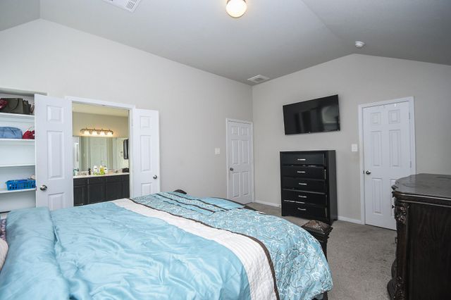 15123 Longleaf Forest Drive, Houston, TX 77090