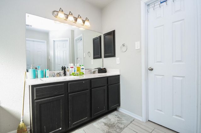 15123 Longleaf Forest Drive, Houston, TX 77090