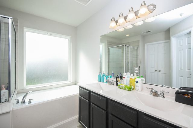 15123 Longleaf Forest Drive, Houston, TX 77090